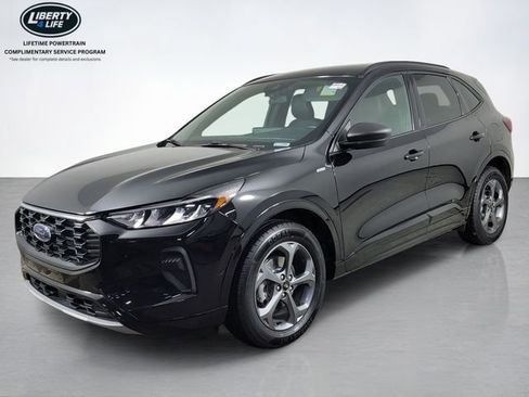 Used 2023 Ford Escape ST-Line w/ Tech Pack #1 AWD/4WD image 7