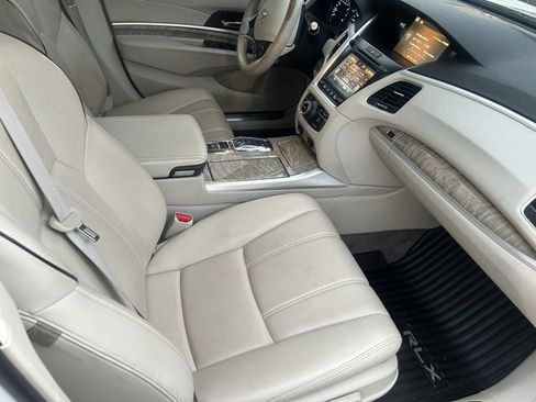 Used 2020 Acura RLX w/ Technology Package image 12