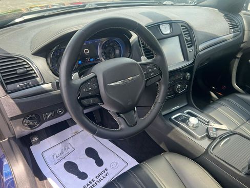Used 2015 Chrysler 300 S w/ 300S Premium Group AWD/4WD image 11