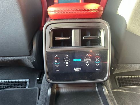 Certified 2023 Porsche Taycan GTS image 39