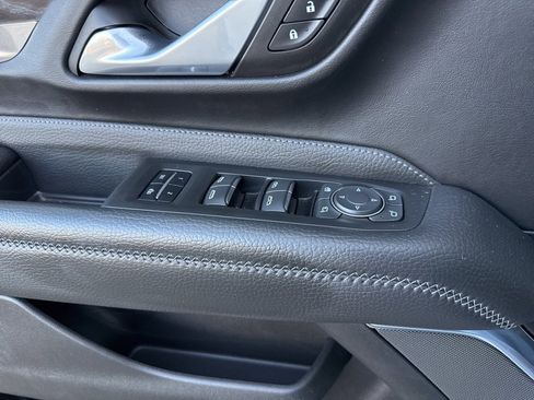 Used 2022 GMC Yukon Denali image 31