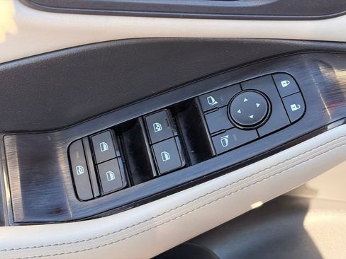 Certified 2024 Nissan Rogue SV w/ SV Premium Package FWD image 20