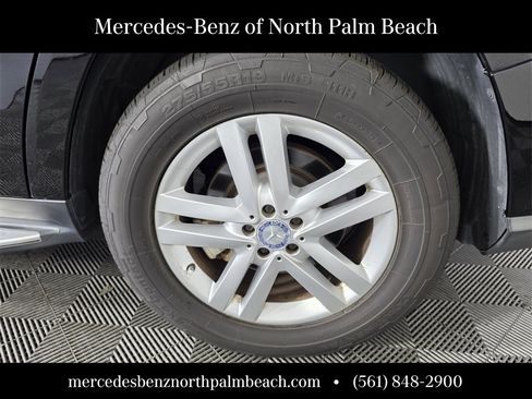 Used 2015 Mercedes-Benz GL 450 4MATIC image 17