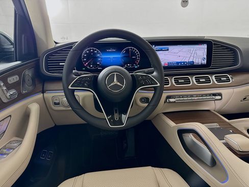 New 2026 Mercedes-Benz GLE 450e 4MATIC image 25