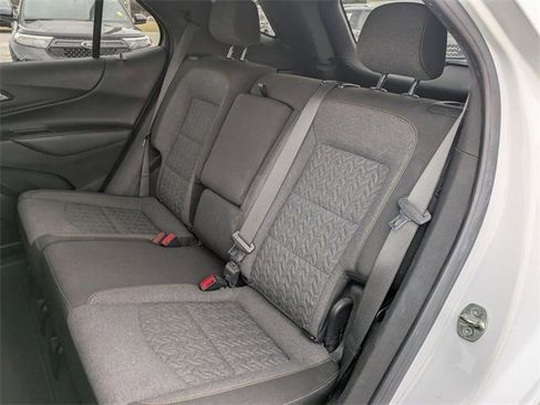 Used 2022 Chevrolet Equinox LT image 24