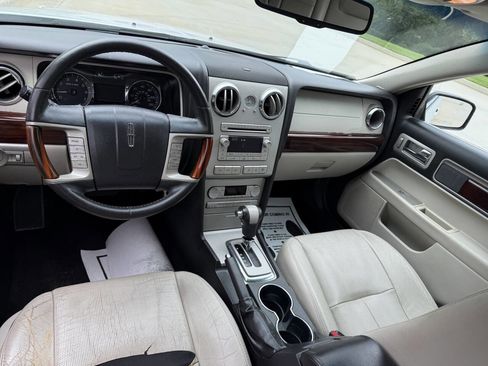 Used 2007 Lincoln MKZ image 10