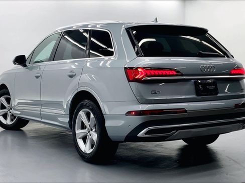 Used 2023 Audi Q7 2.0T Premium Plus w/ Premium Plus Package AWD/4WD image 2