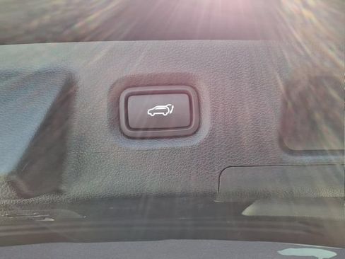 Used 2023 Hyundai Santa Fe SEL AWD/4WD image 15