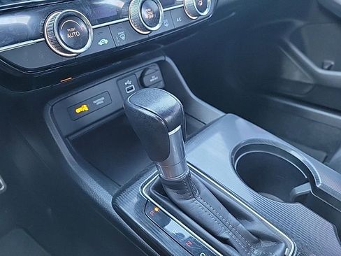 Used 2024 Honda Civic Sport image 25