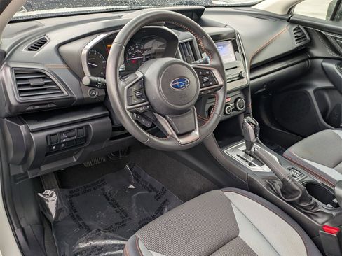 Used 2023 Subaru Crosstrek 2.0i Premium image 15