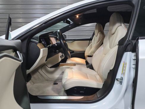 Used 2019 Tesla Model S Long Range image 13