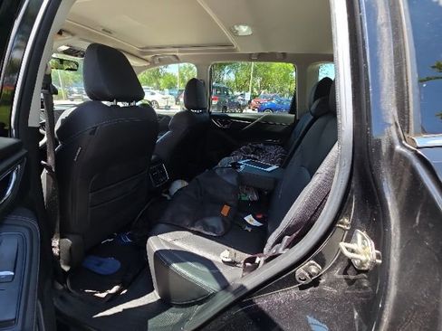 Used 2020 Subaru Forester Touring AWD/4WD image 6