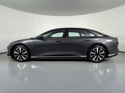 Used 2024 Lucid Air Pure RWD image 4