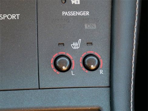 Used 2013 Lexus CT 200h image 21