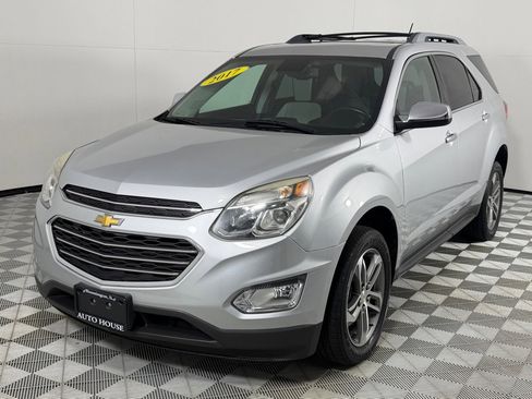 Used 2017 Chevrolet Equinox Premier w/ Enhanced Convenience Package AWD/4WD image 9