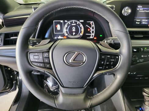 Used 2020 Lexus ES 350 w/ Premium Package image 21