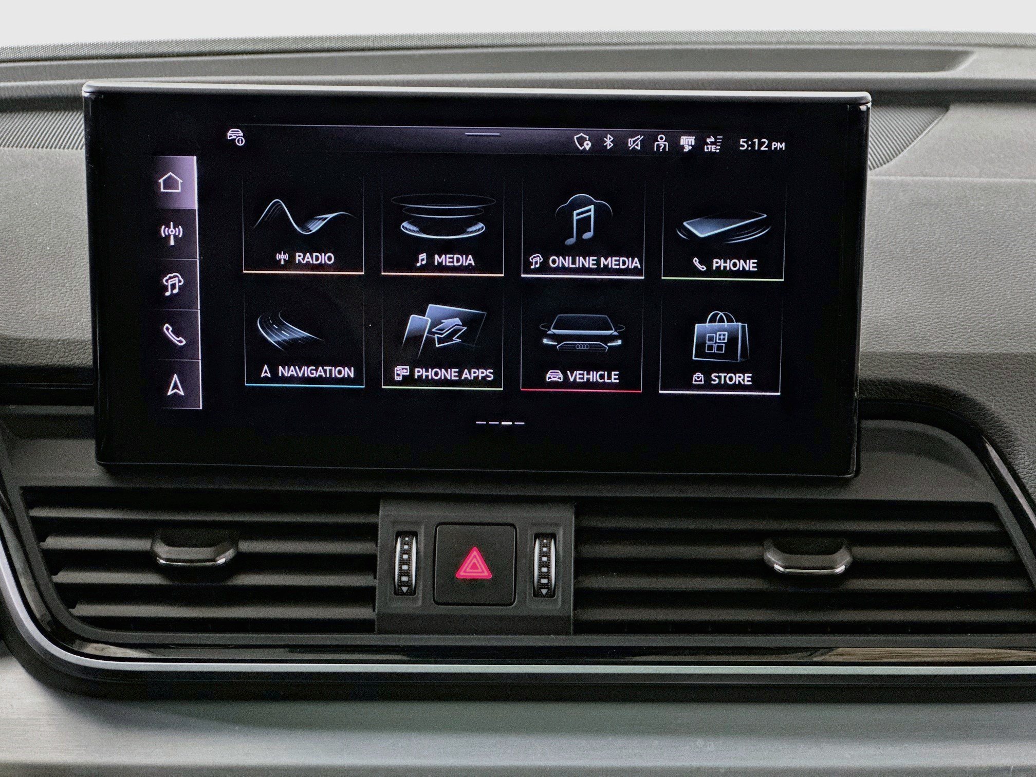 Used 2024 Audi Q5 e Prestige w/ Prestige Package AWD/4WD image 12