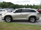Used 2016 Toyota Highlander Limited image 4