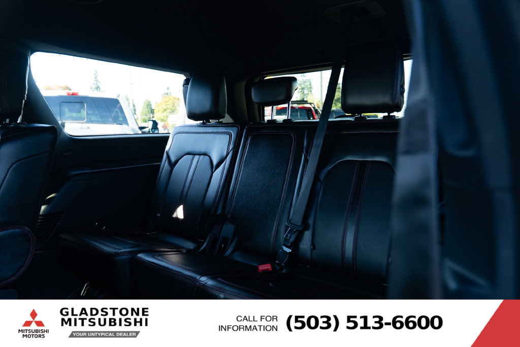 Used 2020 Ford Expedition Max Limited w/ Equipment Group 303A AWD/4WD image 23