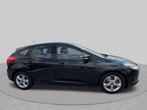 Used 2013 Ford Focus SE FWD image 10