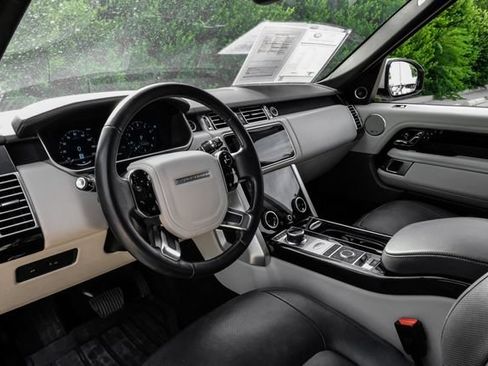 Used 2019 Land Rover Range Rover Supercharged AWD/4WD image 3
