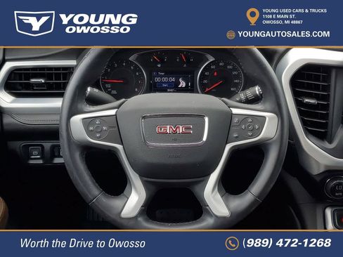 Used 2020 GMC Acadia SLE w/ Driver Convenience Package FWD image 24