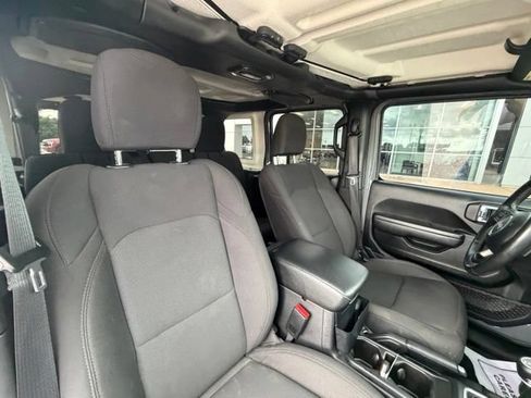 Used 2023 Jeep Wrangler Unlimited Sport AWD/4WD image 29