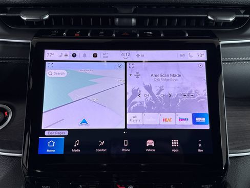 New 2025 Jeep Grand Cherokee L Limited w/ Black Appearance Package image 16