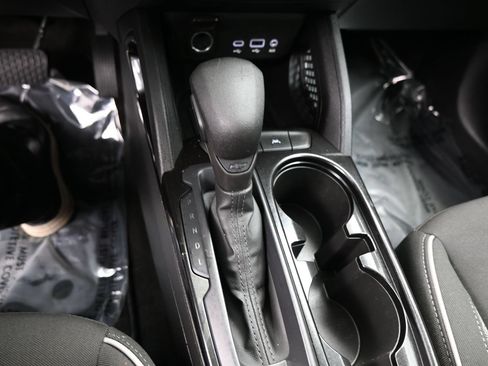 Used 2023 Chevrolet TrailBlazer LS FWD image 14