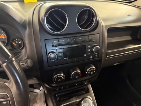 Certified 2016 Jeep Patriot High Altitude image 51