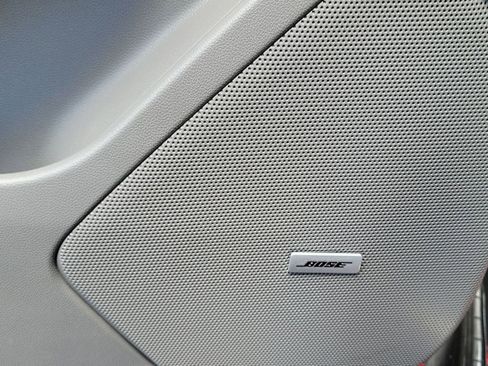 Used 2024 Cadillac XT6 Premium Luxury FWD image 24