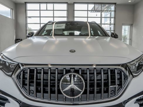 New 2026 Mercedes-Benz E 53 AMG 4MATIC Sedan image 23