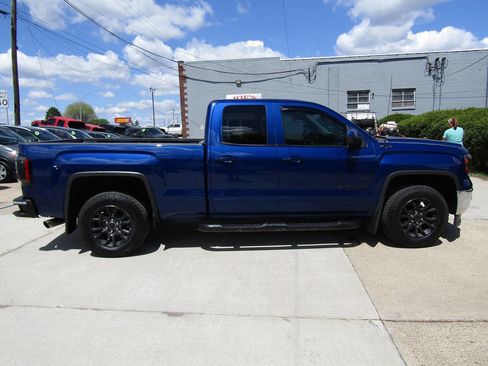 Used 2014 GMC Sierra 1500 SLE w/ SLE Value Package image 7