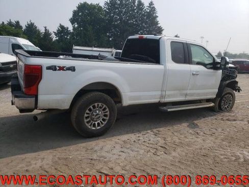 Used 2022 Ford F350 XLT w/ XLT Premium Package image 2