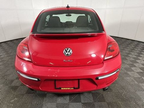 Used 2013 Volkswagen Beetle Turbo FWD image 3