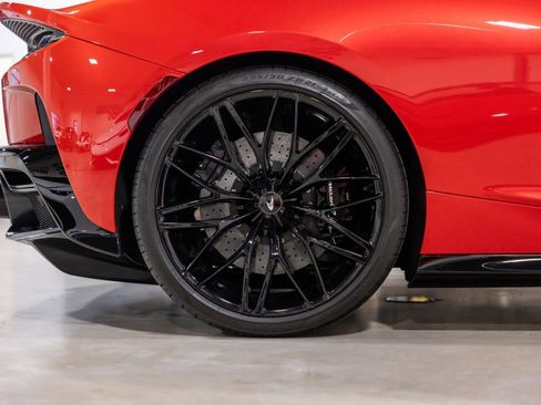 Used 2023 McLaren GT image 25