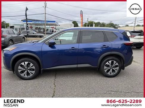 Certified 2023 Nissan Rogue SV w/ SV Premium B Package AWD/4WD image 7