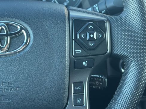 Used 2023 Toyota Tacoma TRD Off-Road w/ TRD Premium Off Road Package AWD/4WD image 12