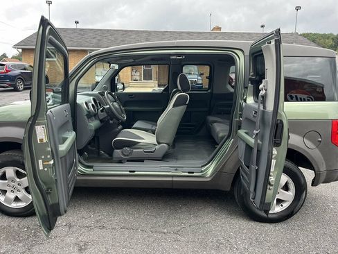 Used 2004 Honda Element EX image 20