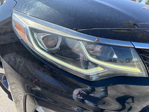 Used 2019 Kia Optima S image 42