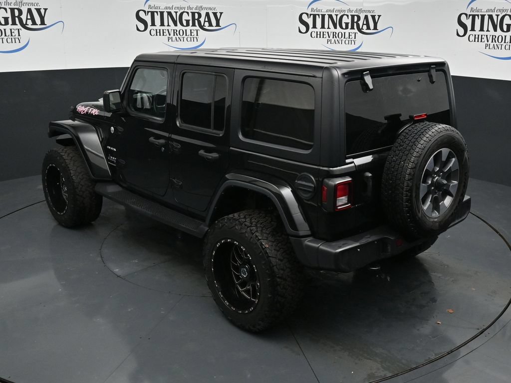 Used 2023 Jeep Wrangler Unlimited Sahara w/ Cold Weather Group AWD/4WD image 22