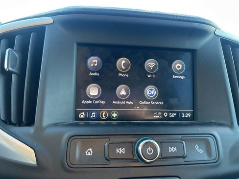 Used 2024 GMC Terrain SLE image 10