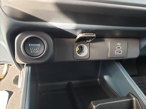 New 2025 Ford Maverick XLT w/ Equipment Group 301A image 25