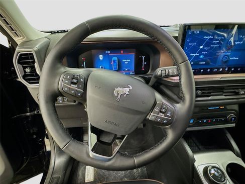 New 2026 Ford Bronco Sport Outer Banks w/ Outer Banks Tech Package+ AWD/4WD image 11