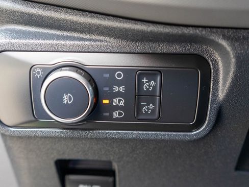 Used 2022 Ford Bronco Black Diamond image 16