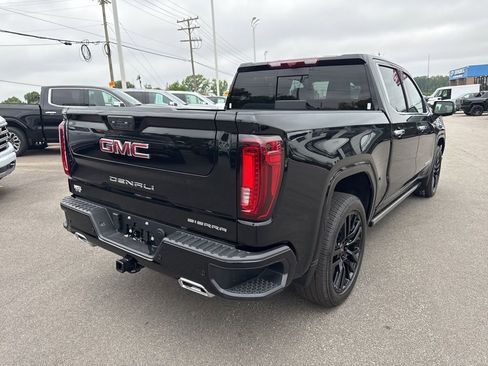 Used 2026 GMC Sierra 1500 Denali AWD/4WD image 5