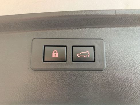 Used 2022 Subaru Outback Wilderness image 16