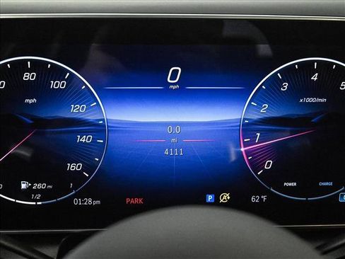 Certified 2025 Mercedes-Benz GLC 300 4MATIC image 11