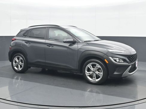 Used 2023 Hyundai Kona SEL image 8
