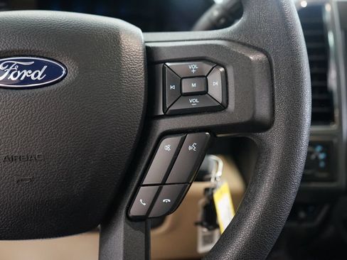 Used 2019 Ford F250 XLT w/ XLT Premium Package AWD/4WD image 31